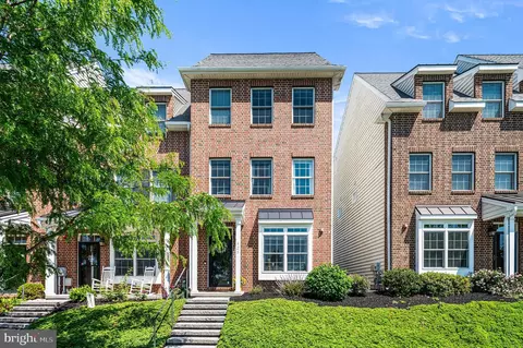 625 W Mulberry St, Kennett Square, PA 19348