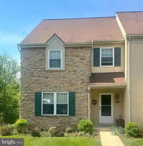 123 Westridge Pl S #112, Phoenixville, PA 19460