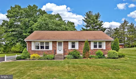 1233 Miller Rd, Pottstown, PA 19465