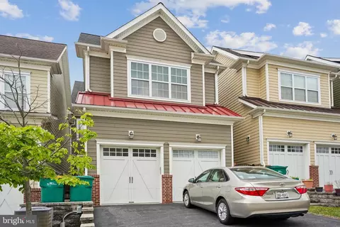 166 Shilling Ave, Malvern, PA 19355