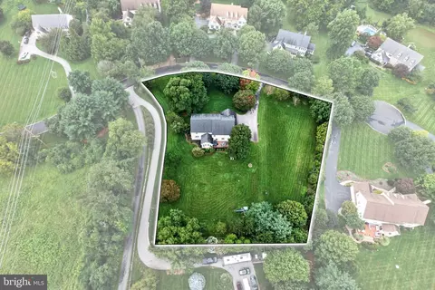 22 Springlea Ln, Chester Springs, PA 19425