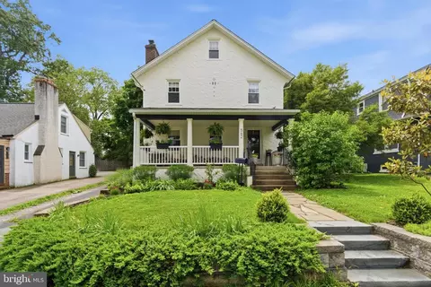562 Woodside Ave, Berwyn, PA 19312