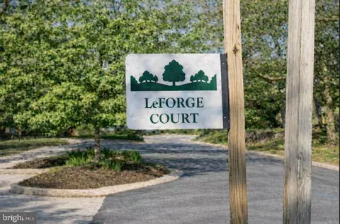 71 Le Forge Ct #71, Chesterbrook, PA 19087