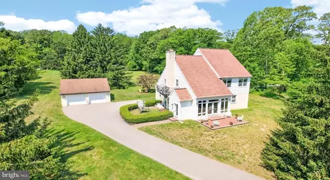 1 Spring Valley Rd, Malvern, PA 19355