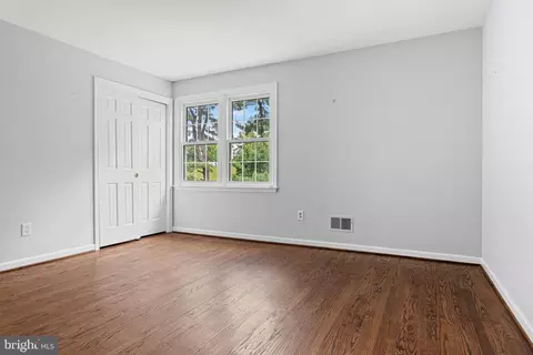 Bedroom - 533 Gulph Rd, Wayne, PA 19087 photo 2 of 3