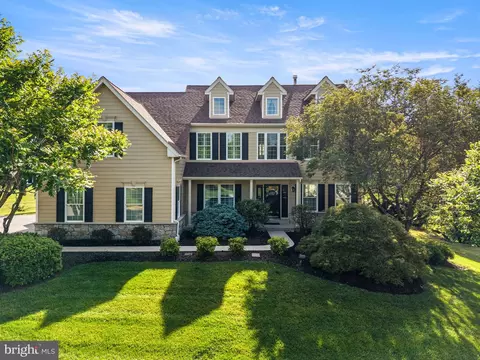 Exterior - 4 Fairwind Ln, Exton, PA 19341 photo 9 of 9