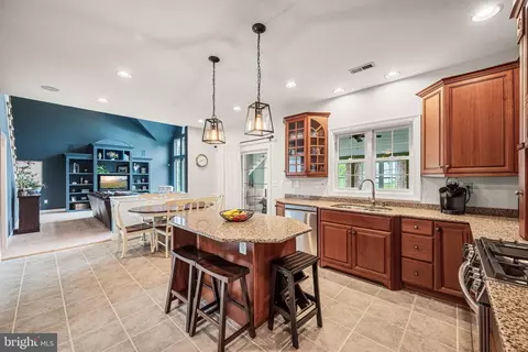 Kitchen - 4 Fairwind Ln, Exton, PA 19341 photo 3 of 3