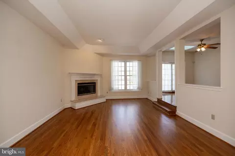 Living - 224 Cambridge Chase, Exton, PA 19341 photo 1 of 5