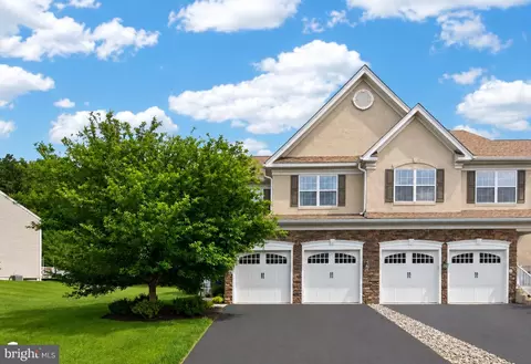 2411 Copper Creek Rd, Chester Springs, PA 19425