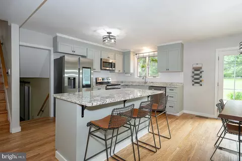 Kitchen - 675 Wallace Dr, Wayne, PA 19087 photo 6 of 6