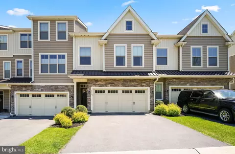 219 Ash Ln, Kennett Square, PA 19348