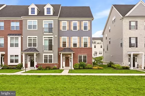 808 Furnace Ct, Phoenixville, PA 19460