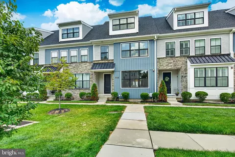 317 Star Tavern Ln, West Chester, PA 19382