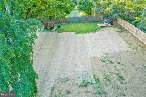 View/Area - 1343 Thomas Rd, Wayne, PA 19087 photo 2 of 3