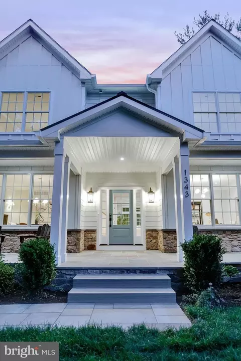 Exterior - 1343 Thomas Rd, Wayne, PA 19087 photo 17 of 22