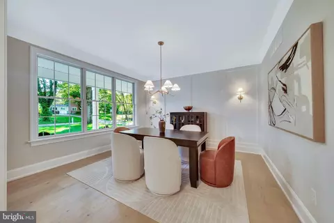 Dining - 1343 Thomas Rd, Wayne, PA 19087 photo 2 of 11
