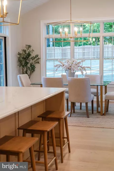 Dining - 1343 Thomas Rd, Wayne, PA 19087 photo 9 of 11