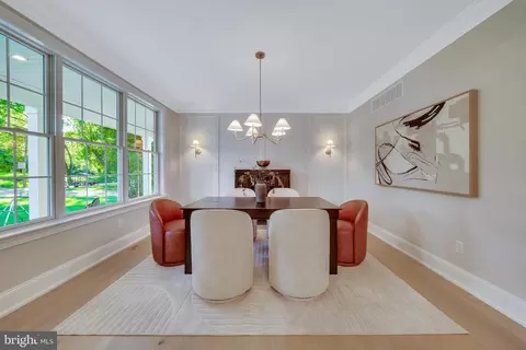 Dining - 1343 Thomas Rd, Wayne, PA 19087 photo 1 of 11