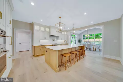 Kitchen - 1343 Thomas Rd, Wayne, PA 19087 photo 5 of 9