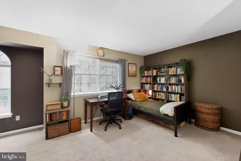 Bedroom - 46 Rampart Dr, Chesterbrook, PA 19087 photo 5 of 7