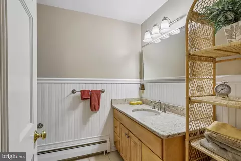 124 Ladderback Ln, Devon, PA 19333 photo 33