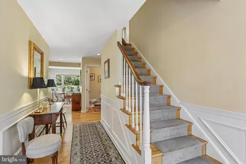 124 Ladderback Ln, Devon, PA 19333 photo 6