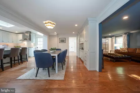 Dining - 281 Upper Gulph Rd, Strafford, PA 19087 photo 3 of 4