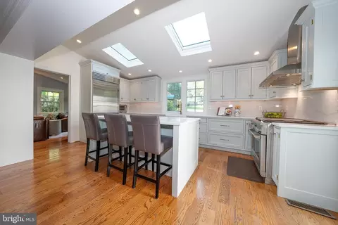 Kitchen - 281 Upper Gulph Rd, Strafford, PA 19087 photo 1 of 2