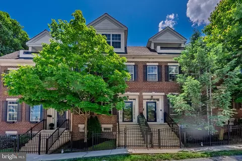 92 Spruce Aly, West Chester, PA 19382