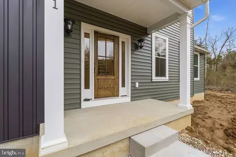 1410 Saint Peters Rd, Pottstown, PA 19465