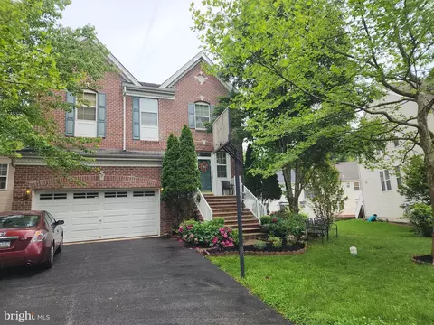 328 Dartmouth Rd, Chester Springs, PA 19425