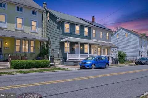 357 Emmett St, Phoenixville, PA 19460