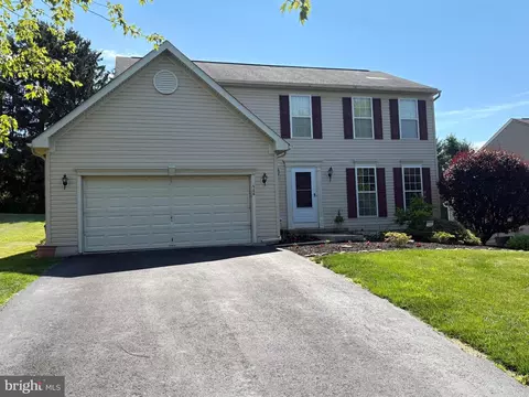 414 Flagstone Cir, Coatesville, PA 19320