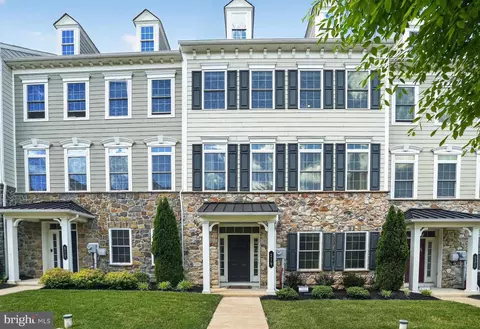 519 S Atwater Dr, Malvern, PA 19355