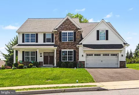 105 Trevor Dr, West Chester, PA 19380