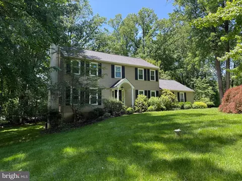 702 Great Oak Ln, Kennett Square, PA 19348