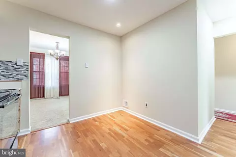 Entry Way - 11 Chateau Cir, Chesterbrook, PA 19087 photo 2 of 2