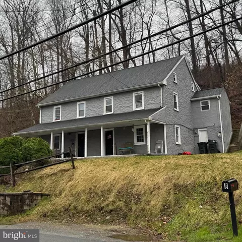 9-11 N Brandywine Ave, Coatesville, PA 19320