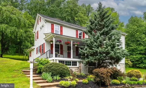 1480 Sawmill Rd, Downingtown, PA 19335