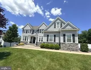10 Gallop Ln, West Chester, PA 19380