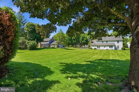 Exterior - 1476 Salomon Ln, Chesterbrook, PA 19087 photo 10 of 12