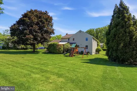 Exterior - 1476 Salomon Ln, Chesterbrook, PA 19087 photo 12 of 12