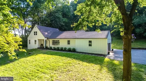 2330 Horseshoe Trl, Chester Springs, PA 19425