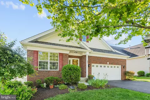 288 Gaston Ln, Coatesville, PA 19320