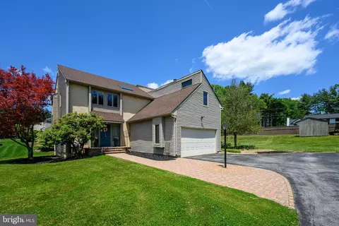 1115 Woodstock Ln, West Chester, PA 19382