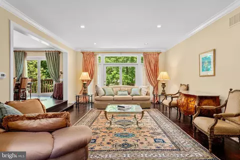 Living - 406 Brighton Cir, Devon, PA 19333 photo 1 of 1