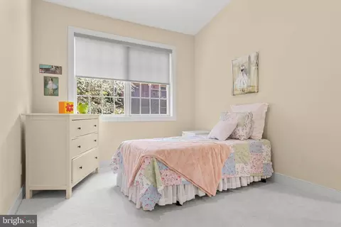 Bedroom - 406 Brighton Cir, Devon, PA 19333 photo 6 of 7