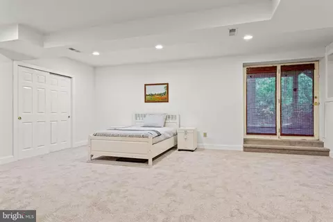 Bedroom - 406 Brighton Cir, Devon, PA 19333 photo 7 of 7