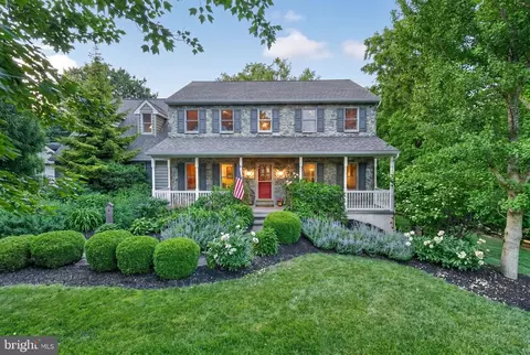 129 Great Oak Dr, Lincoln University, PA 19352