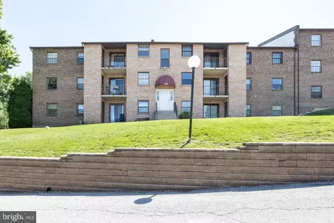 1709 Valley Dr #1709, West Chester, PA 19382